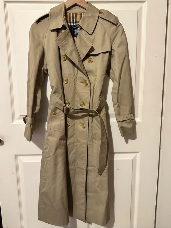 Burberry Jackets & Blazers - Burberrys | Trench Coat | Vintage Beige Double-Breasted Trench Coat with Belt